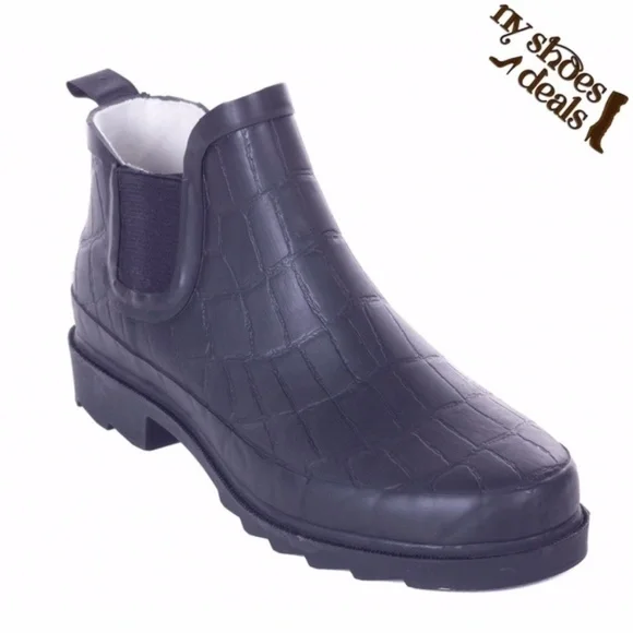 Women Rubber Rain Boots, Black Ankle 5" Garden Booties Rainboots - Picture 1 of 4